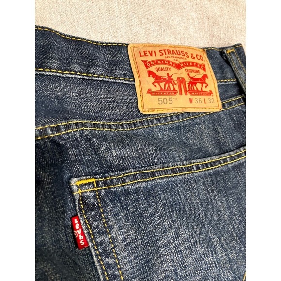 Levi 505 Mens Jeans 36x32 Preowned Used Blue Western Outdoor - Picture 3 of 6